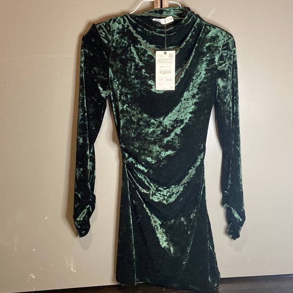 Zara XS Emerald Green Shoulder Pad Draped Dress - Picture 2 of 3